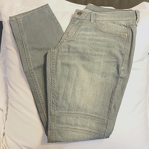 Old Navy Pants - Old Navy, "THE DIVA" gray jeans